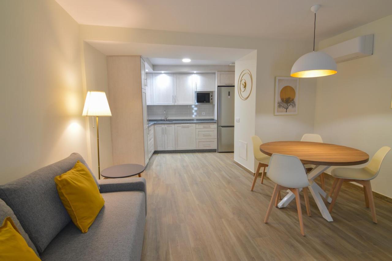 Apartamentos Turísticos Hornillo Caceres Bagian luar foto