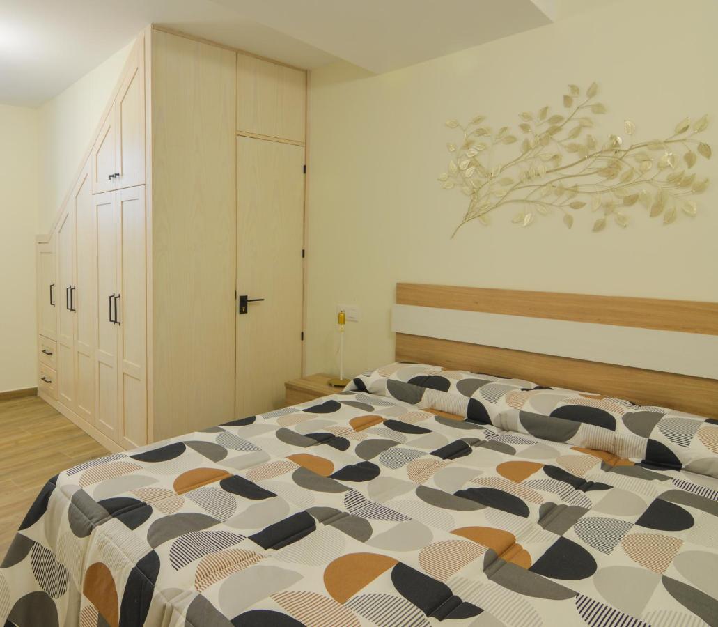 Apartamentos Turísticos Hornillo Caceres Bagian luar foto
